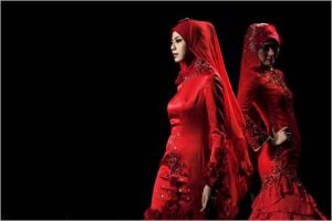Fashion - Islamic red outfit.jpg